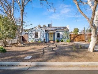 1117 E Sussex Way, Fresno, CA 93704