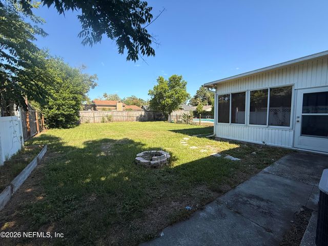 12439 MACAW Drive, Jacksonville, FL 32223