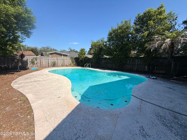 12439 MACAW Drive, Jacksonville, FL 32223