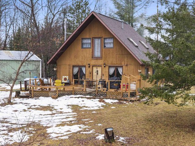 W8796 SMITH CREEK ROAD, Crivitz, WI 54114