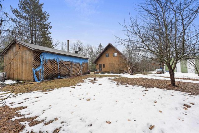 W8796 SMITH CREEK ROAD, Crivitz, WI 54114