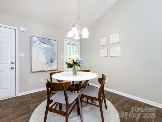 7731 Ivy Hollow Drive, Charlotte, NC 28227