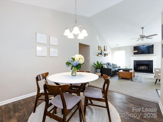 7731 Ivy Hollow Drive, Charlotte, NC 28227
