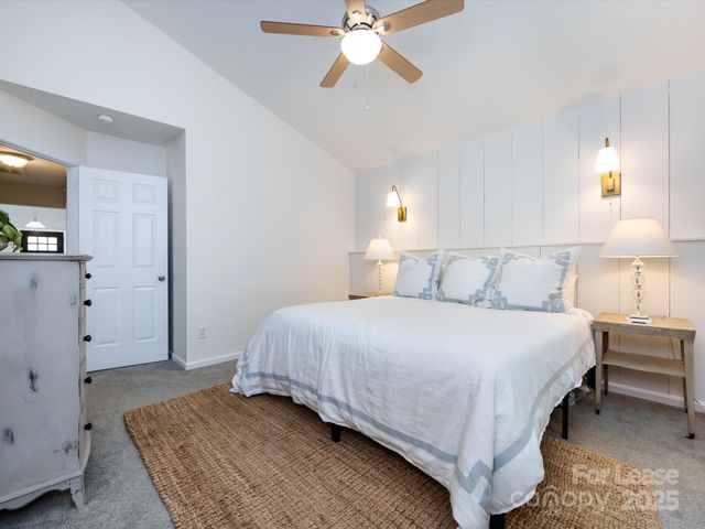 7731 Ivy Hollow Drive, Charlotte, NC 28227