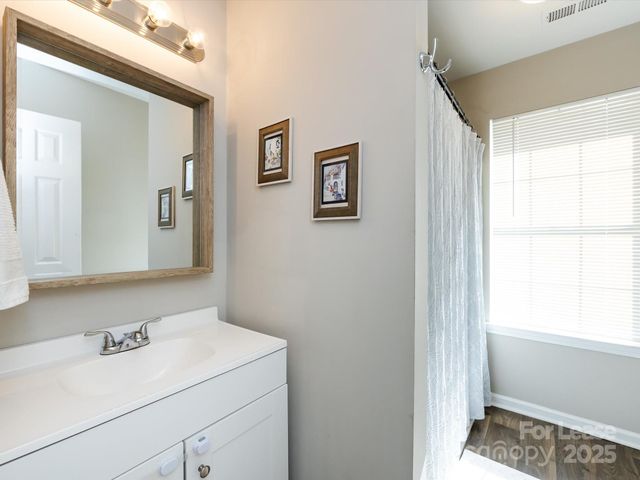 7731 Ivy Hollow Drive, Charlotte, NC 28227