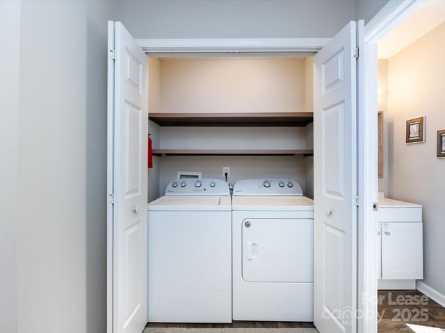 7731 Ivy Hollow Drive, Charlotte, NC 28227