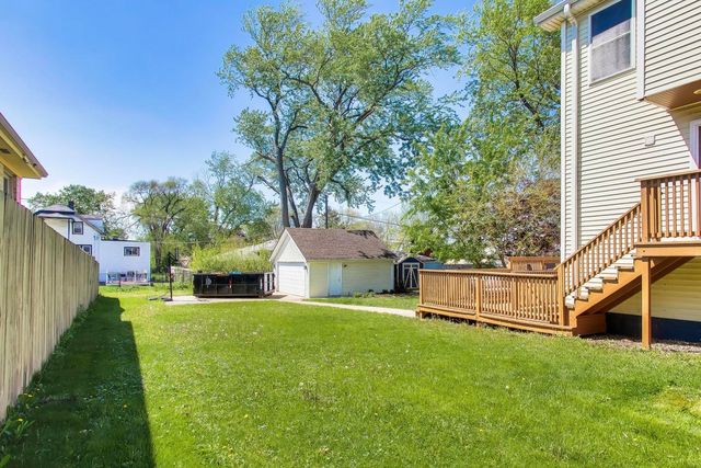 8842 S Talman Avenue, Evergreen Park, IL 60805