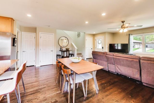 8842 S Talman Avenue, Evergreen Park, IL 60805