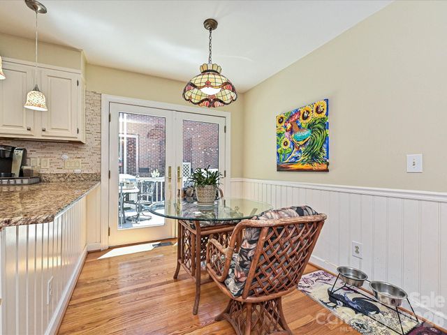5203 Rustlewood Lane, Charlotte, NC 28226