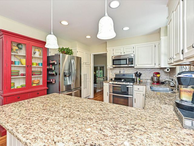 5203 Rustlewood Lane, Charlotte, NC 28226