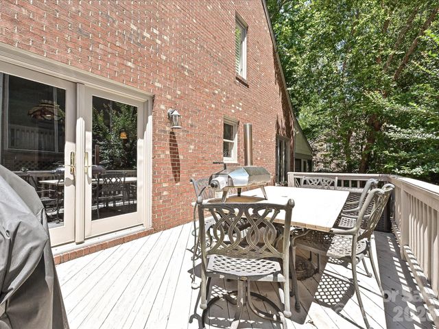 5203 Rustlewood Lane, Charlotte, NC 28226