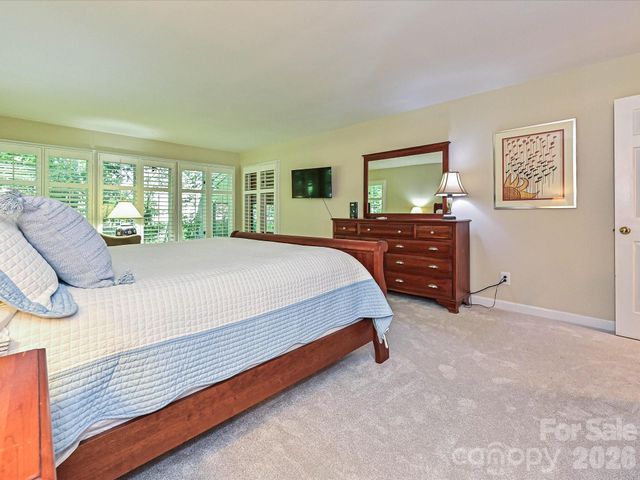 5203 Rustlewood Lane, Charlotte, NC 28226
