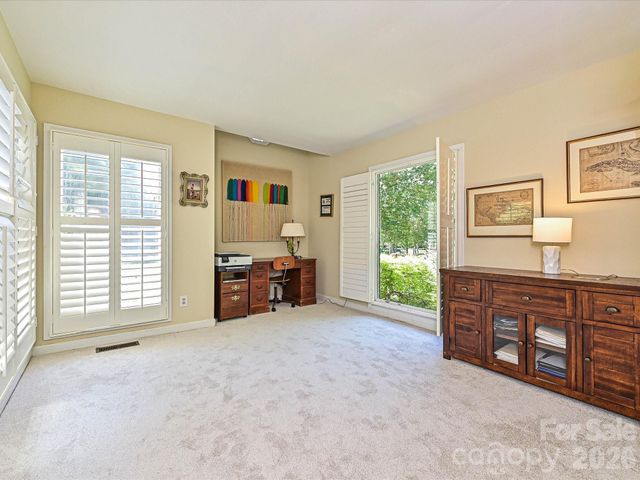 5203 Rustlewood Lane, Charlotte, NC 28226