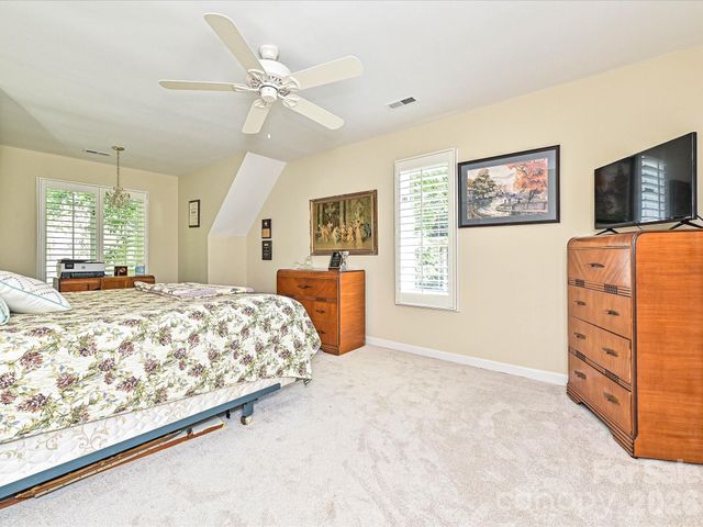 5203 Rustlewood Lane, Charlotte, NC 28226
