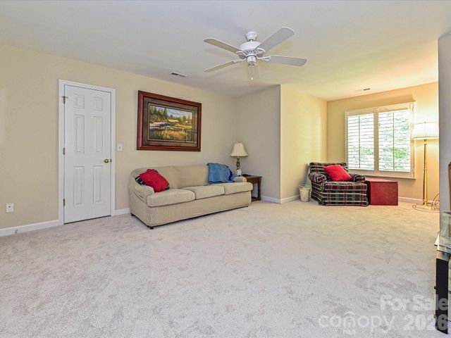5203 Rustlewood Lane, Charlotte, NC 28226