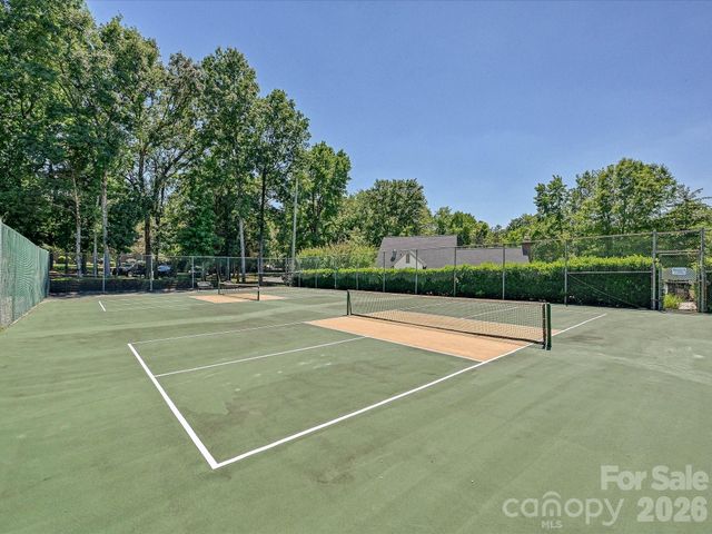 5203 Rustlewood Lane, Charlotte, NC 28226