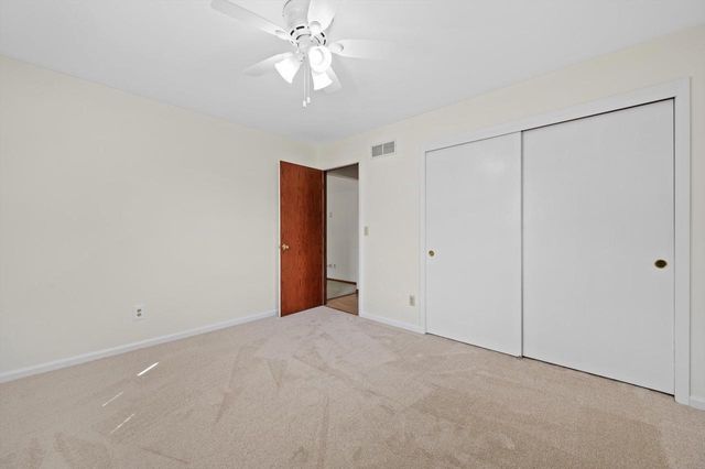1507 Mohawk LANE, Waukesha, WI 53186