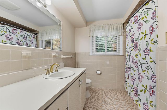 28239 Brandywine Road, Farmington Hills, MI 48334