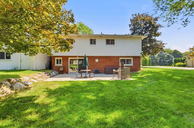 28239 Brandywine Road, Farmington Hills, MI 48334