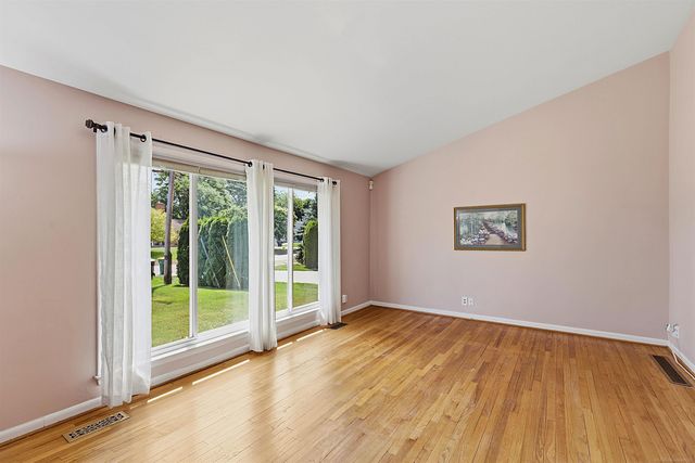 28239 Brandywine Road, Farmington Hills, MI 48334