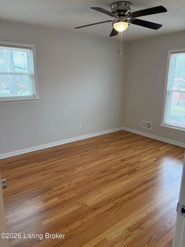 4802 Andrea Way, Louisville, KY 40219