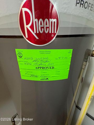 4802 Andrea Way, Louisville, KY 40219