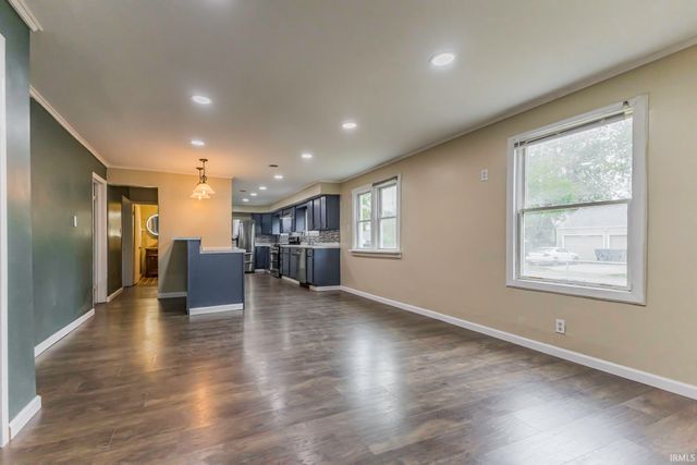 2100 N Rosewood Avenue, Muncie, IN 47304