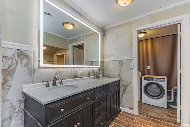 2100 N Rosewood Avenue, Muncie, IN 47304