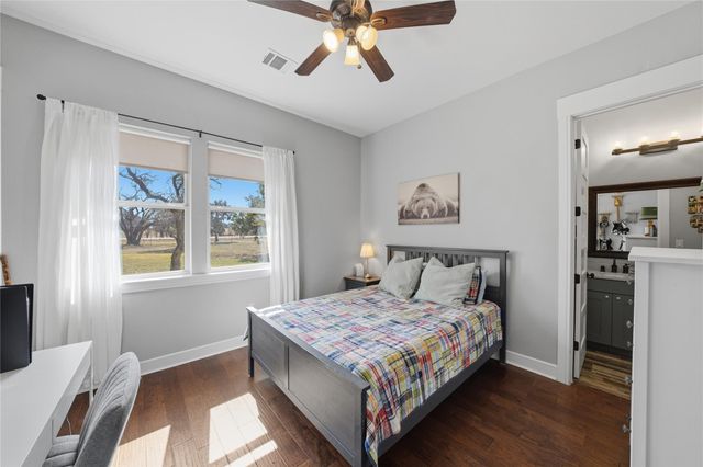 150 County Road 220, Florence, TX 76527