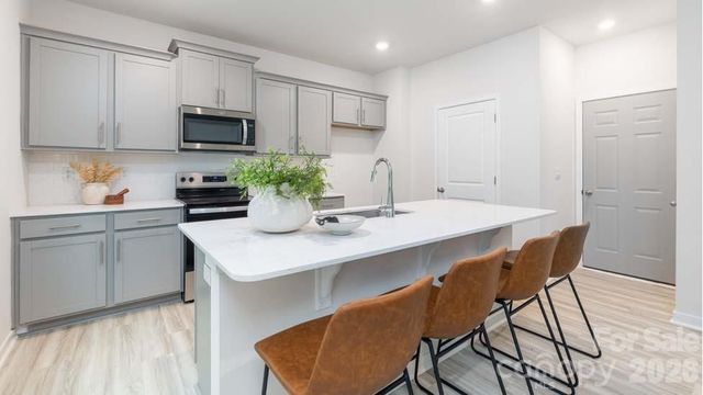 3707 Coleman Drive, Charlotte, NC 28215