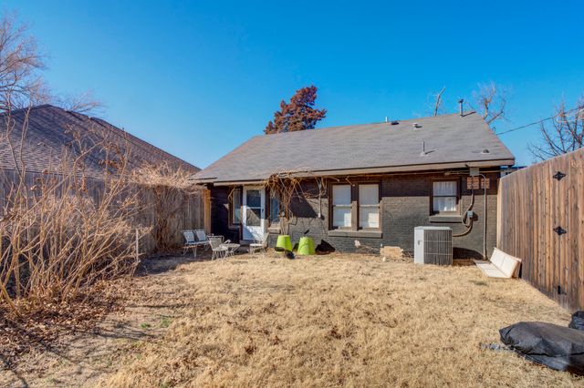 1621 Avenue Y, Lubbock, TX 79401