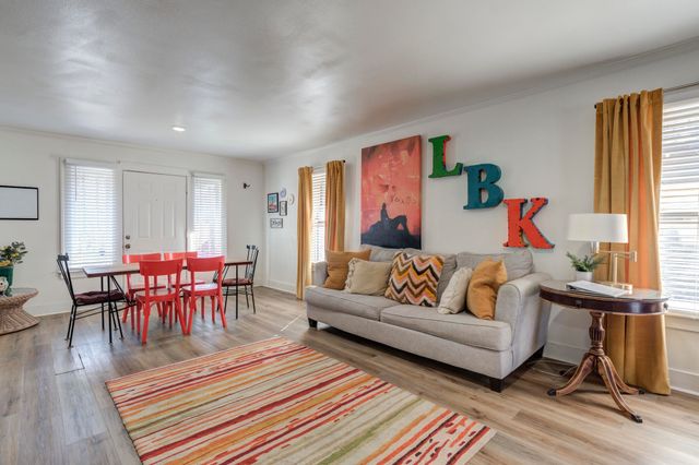 1621 Avenue Y, Lubbock, TX 79401