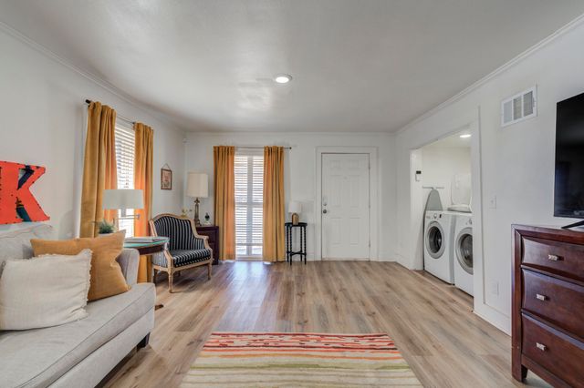 1621 Avenue Y, Lubbock, TX 79401