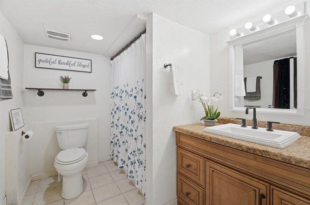 120 E TOBACNOIR STREET, Kaukauna, WI 54130