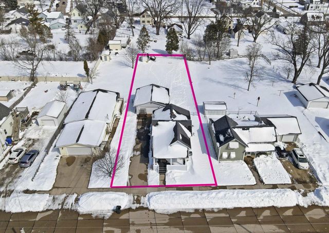 120 E TOBACNOIR STREET, Kaukauna, WI 54130