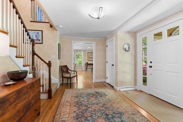 63 Claypit Hill Rd, Wayland, MA 01778