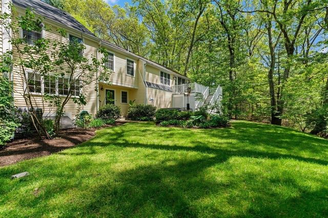 63 Claypit Hill Rd, Wayland, MA 01778