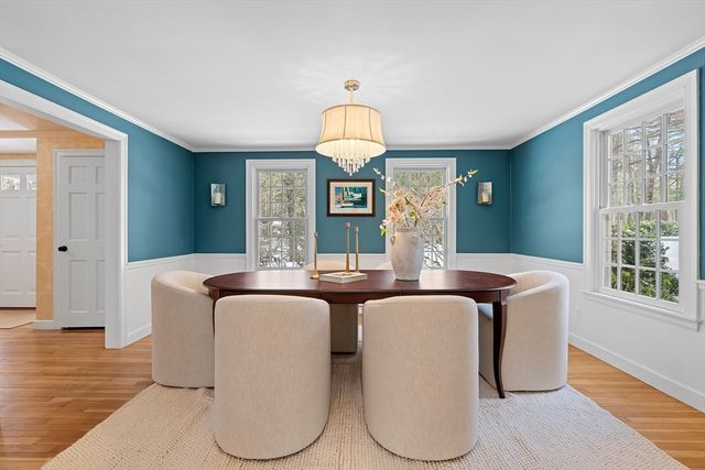 63 Claypit Hill Rd, Wayland, MA 01778