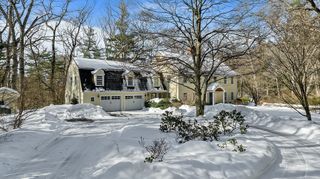 63 Claypit Hill Rd, Wayland, MA 01778