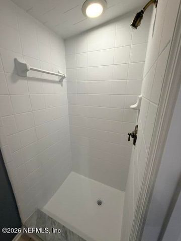 7216 OAKWOOD Drive, Jacksonville, FL 32211