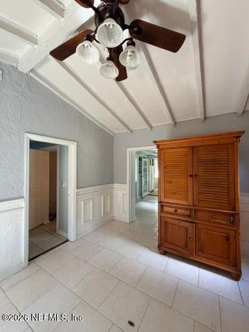 7216 OAKWOOD Drive, Jacksonville, FL 32211