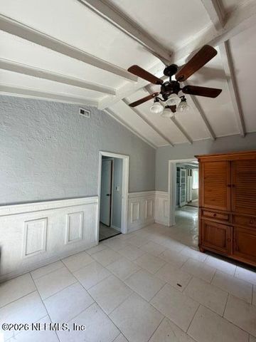 7216 OAKWOOD Drive, Jacksonville, FL 32211