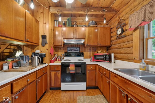 5587 Paradise Court, Martinsville, IN 46151