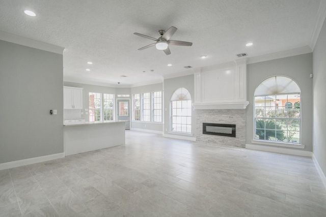 6302 Laver Love Drive, Spring, TX 77379