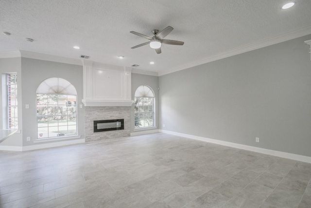 6302 Laver Love Drive, Spring, TX 77379