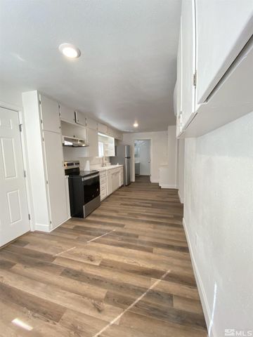1213 H Street, Sparks, NV 89431