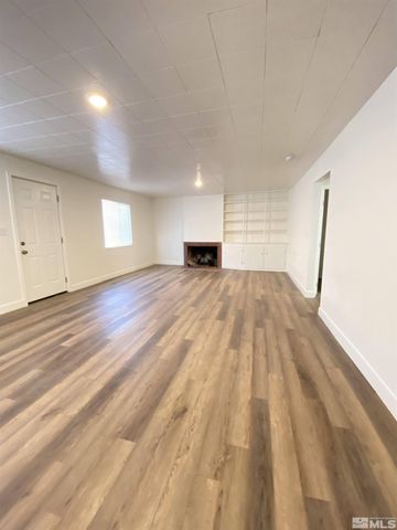 1213 H Street, Sparks, NV 89431