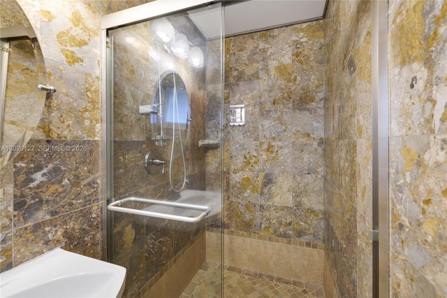 1311 NE 26th Ter, Pompano Beach, FL 33062