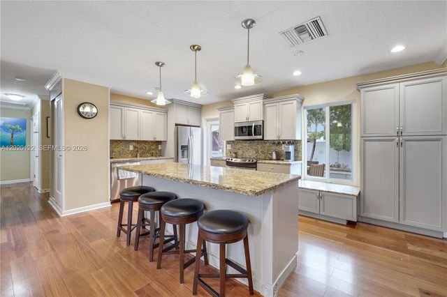 1311 NE 26th Ter, Pompano Beach, FL 33062