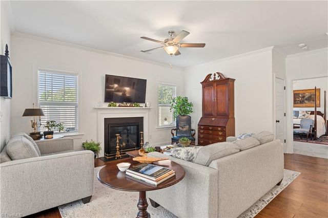 1003 Beechcrest Drive, Kernersville, NC 27284